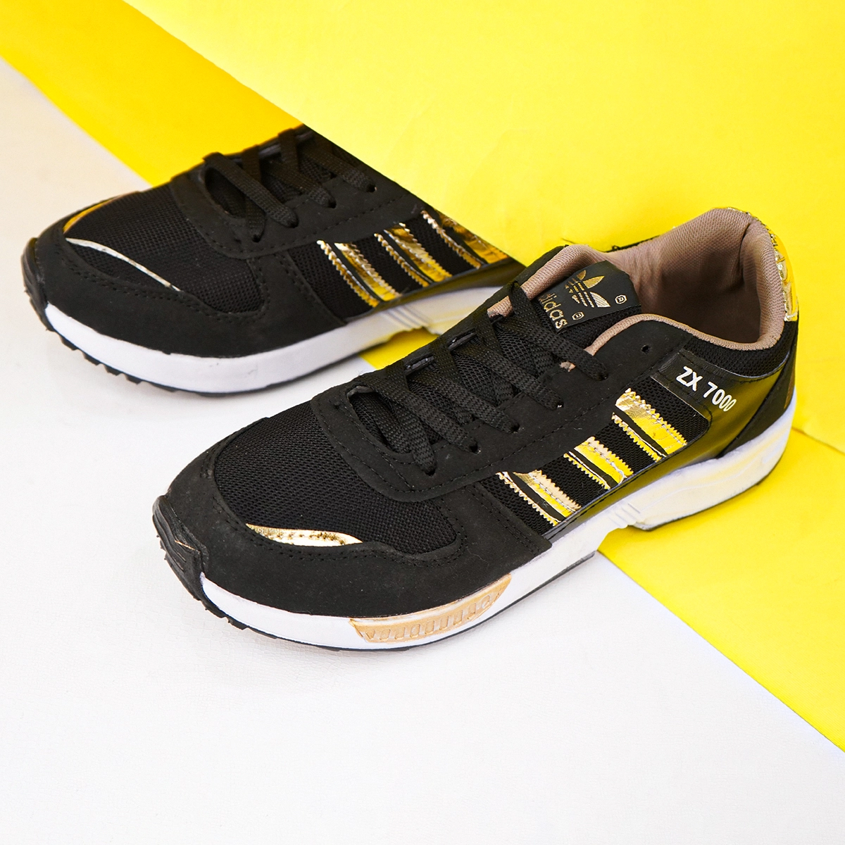 کفش ورزشی مردانه مشکی عسلی مدل ZX7000